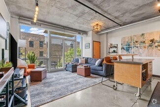 Building Photo - 730 N 4th St