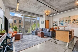 Building Photo - 730 N 4th St