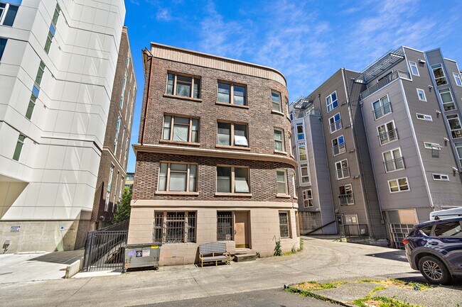 Foto del edificio - 115 Bellevue Ave E