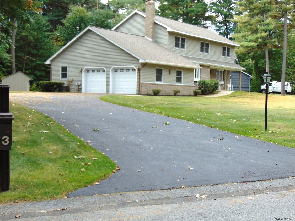 13 Eagle Trce, Ballston Lake, NY 12019 House Rental in Ballston Lake, NY