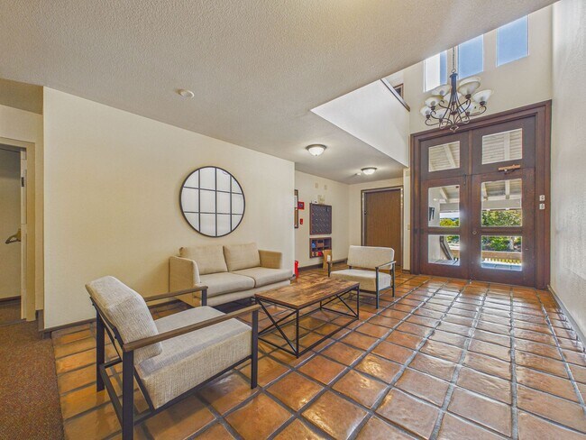 Foto del edificio - Large 1 bedroom condo for rent! $3,450
