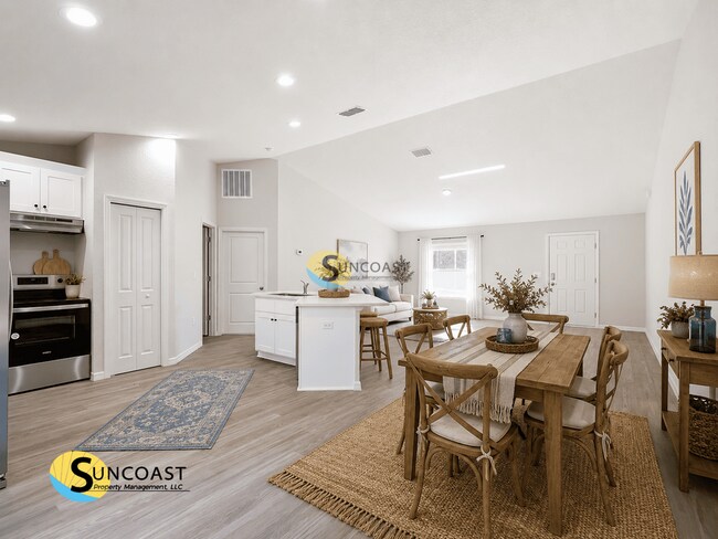 Foto del edificio - 4810 SW 139th St Rd