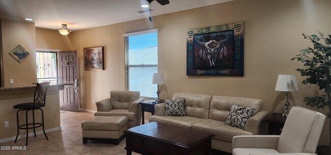 Foto del edificio - 27292 W Ross Ave
