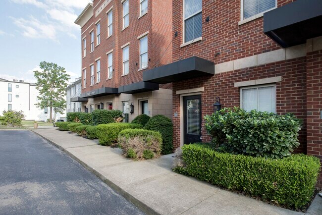Foto del edificio - 3120B Long Blvd