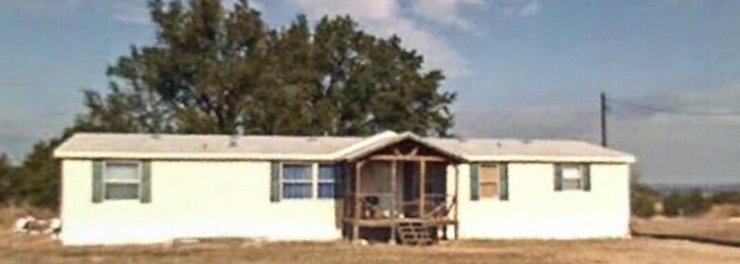Foto principal - 3116 Hilltop Ct
