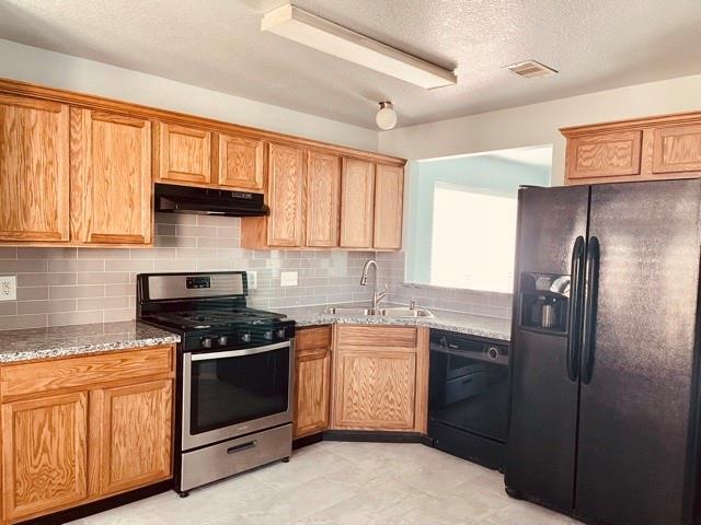 Building Photo - 3734 Wingate Park Dr