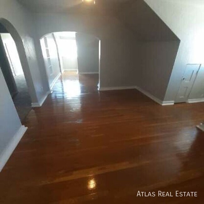 Foto del edificio - 1516 N Cascade Ave