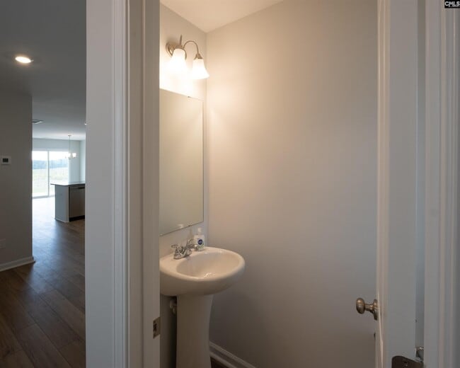 Building Photo - 921 S Desert Orch Ln