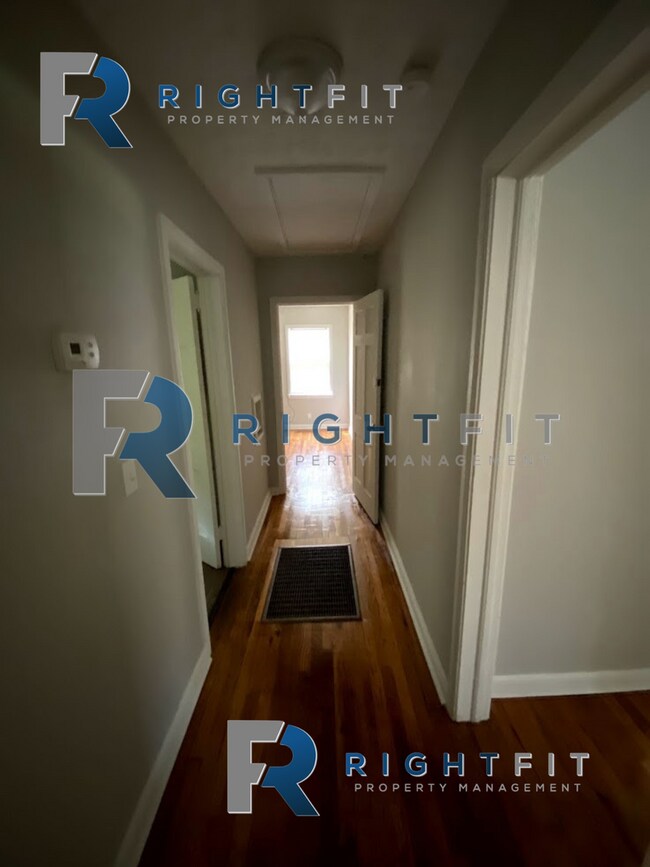 Foto del edificio - Newly renovated cottage in historic district!