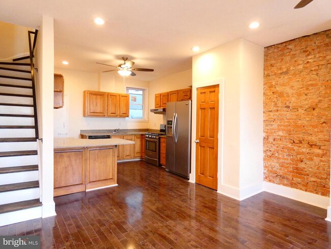 Foto del edificio - 422 N 31st St