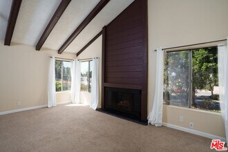 Building Photo - 5045 Maytime Ln