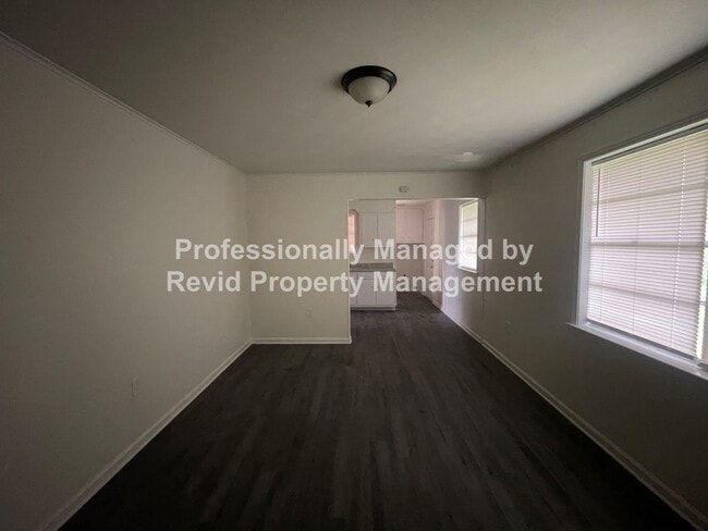 Foto del edificio - 3269 Sunrise St