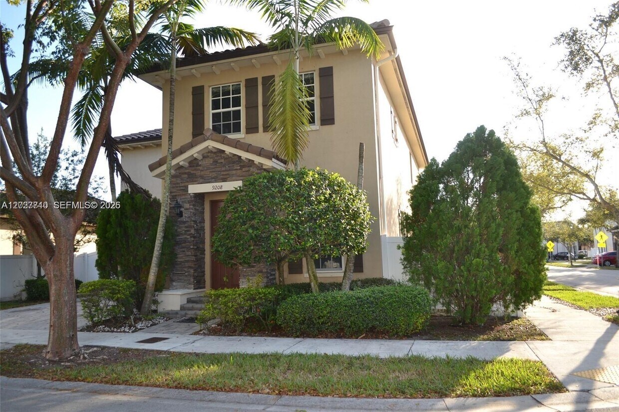 Building Photo - 9208 SW 170th Path