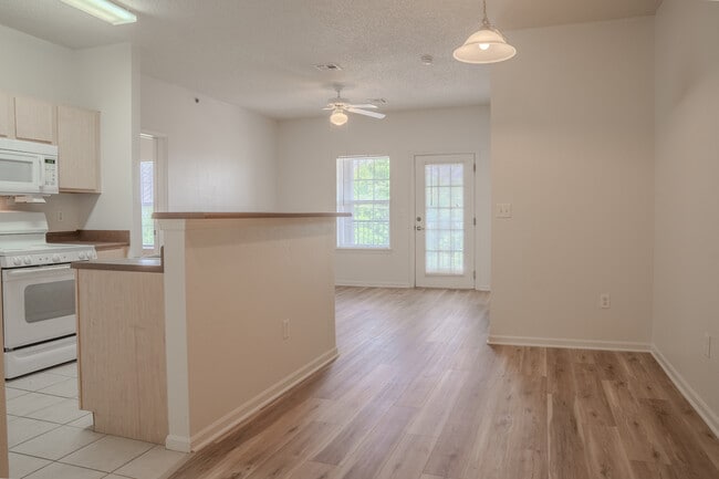 Building Photo - Dwell at the Arbor 55+ or 18+ with Disability