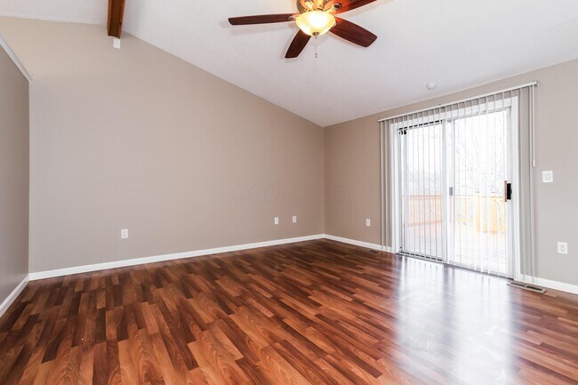 Foto del edificio - 4784 Orangeburg Dr