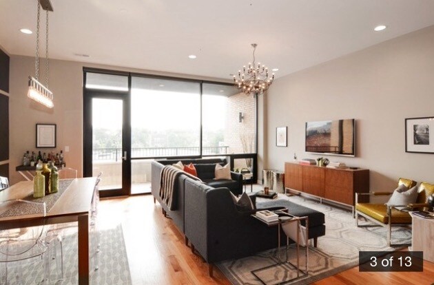 Foto del edificio - 2503 N Milwaukee Ave