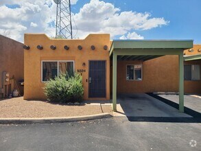 Building Photo - 2831 N Estrella Ave