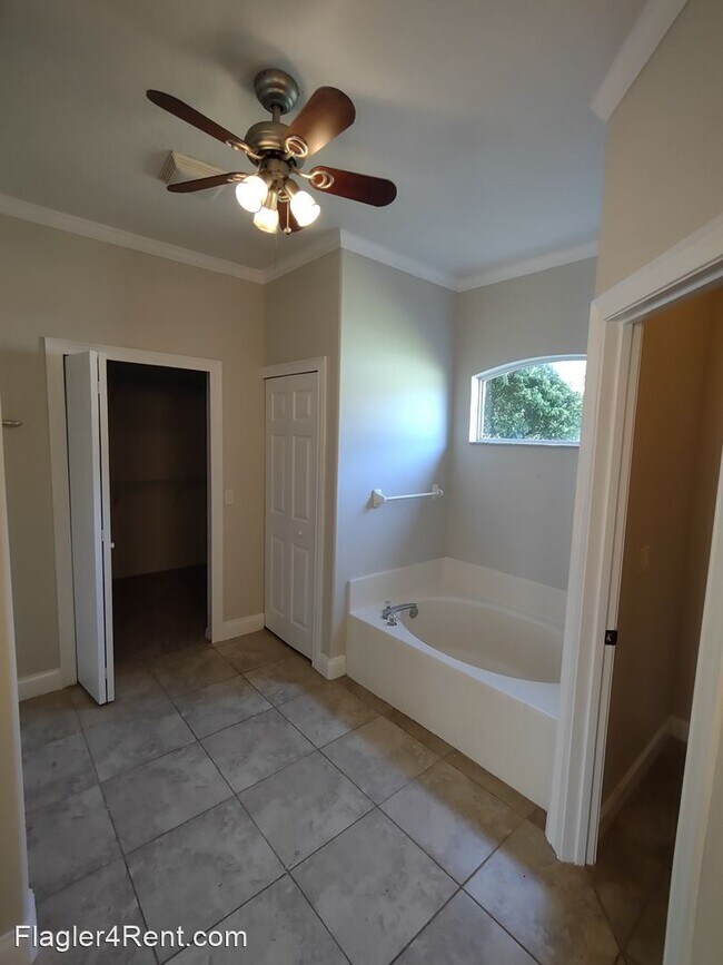 Building Photo - 4 br, 2 bath House - 1 Kasbah Place