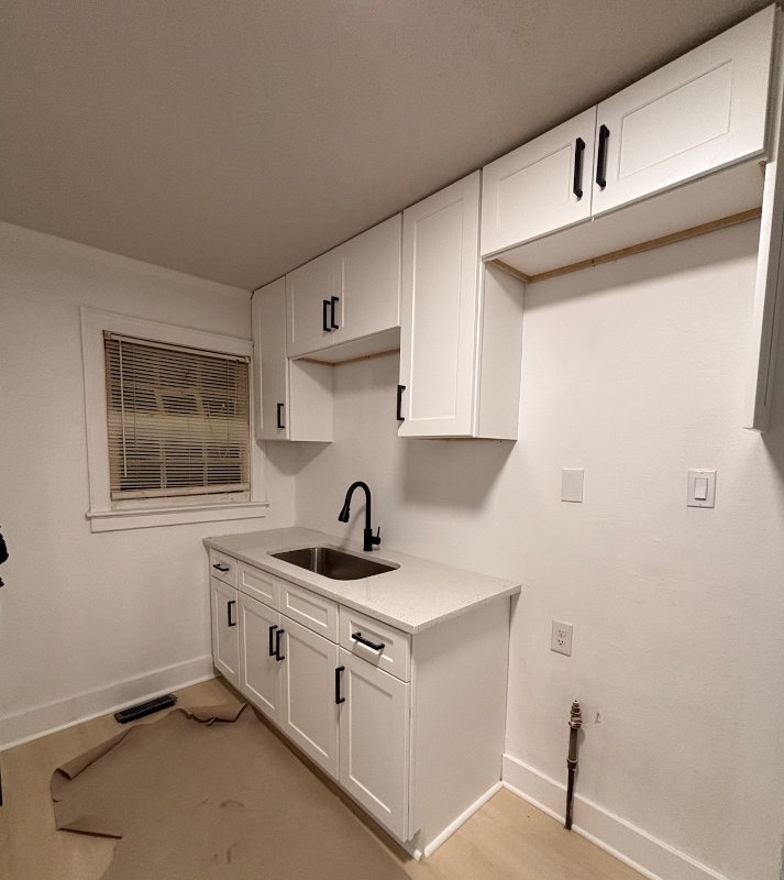 Building Photo - 1336 Sharon St NW