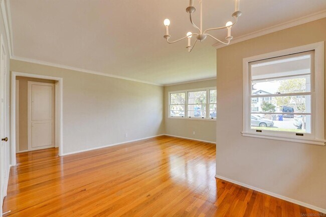 Foto del edificio - 719 I Ave