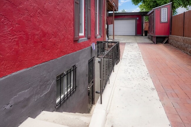 Foto del edificio - Denver - Charming 2 Bedroom / 1 Bath Townh...