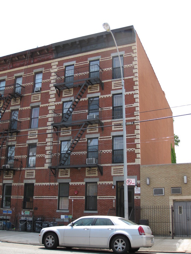 Primary Photo - 1480 Herkimer St