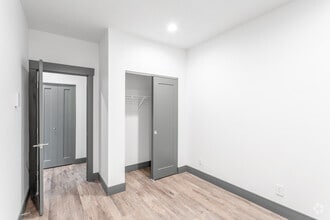 1BR, 1BA - 407 SF - The Academy