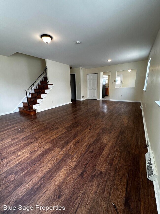 Building Photo - 3 br, 1.5 bath House - 914 Pusey St