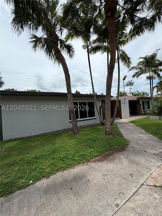 Building Photo - 2557 NW 60th Terrace