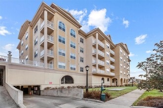 Building Photo - 2203 Dorrington St