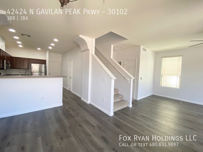 Building Photo - 42424 N Gavilan Peak Pky
