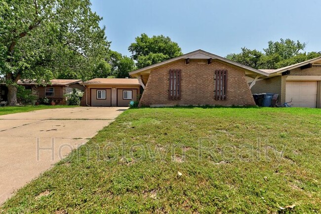 Building Photo - 5216 Creekwood Terrace