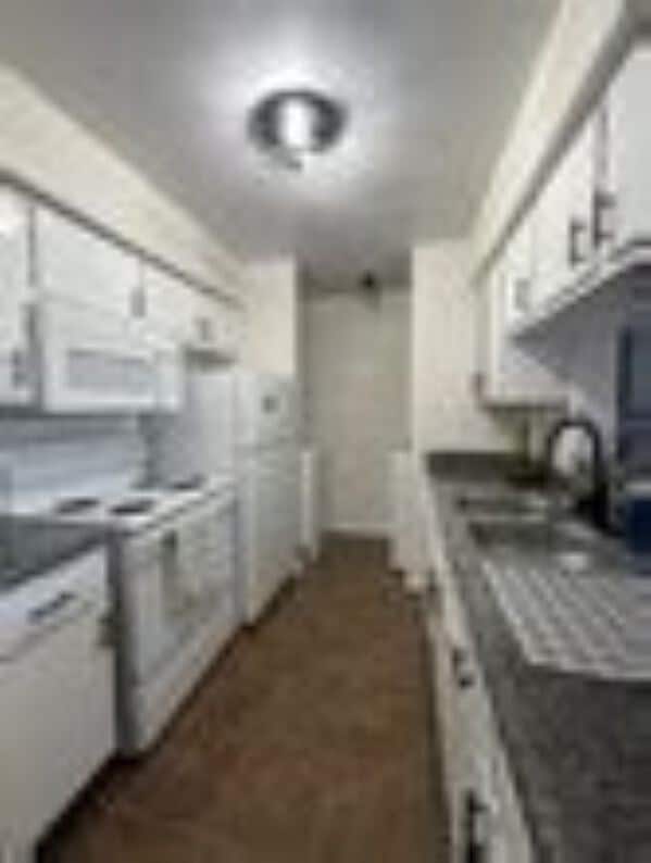 Foto del edificio - 420 Garland Dr