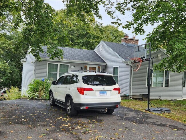 Foto del edificio - 994 Bunker Hill Ave