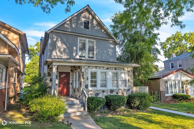 Building Photo - 8617 S Lowe Ave