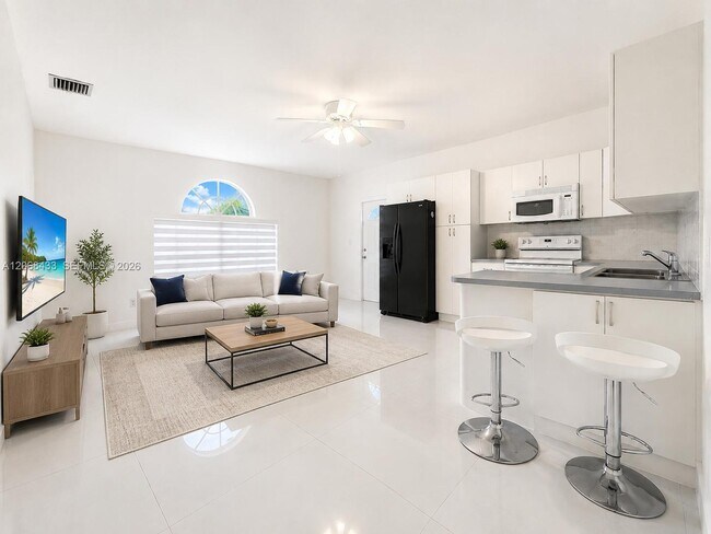 Foto del edificio - 14180 SW 8th Terrace