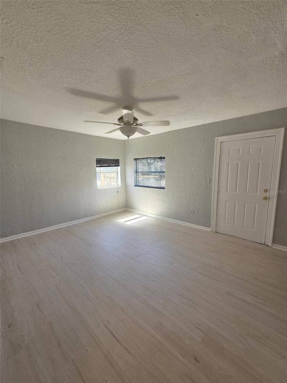 Foto del edificio - 4625 40th St N