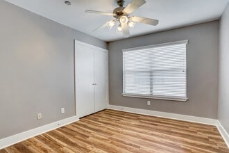Building Photo - 7650 Springhill St