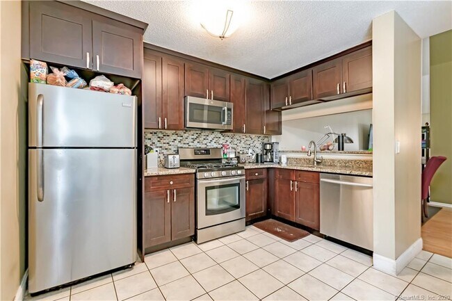 Foto del edificio - 31 Pheasant Run