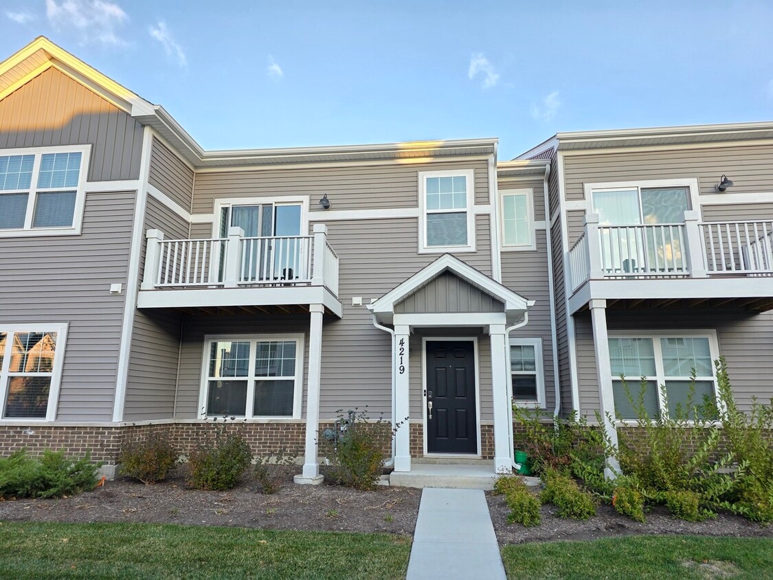 Foto principal - 4219 Chelsea Mnr Cir