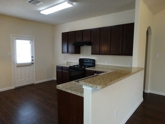 Foto del edificio - Bavaria - 12334 Ghita Ln, Houston, TX, 77044