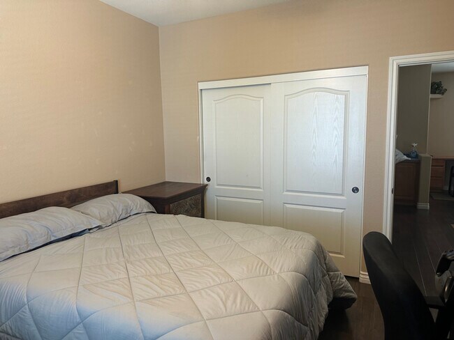 Foto del edificio - 8208 Seven Falls St