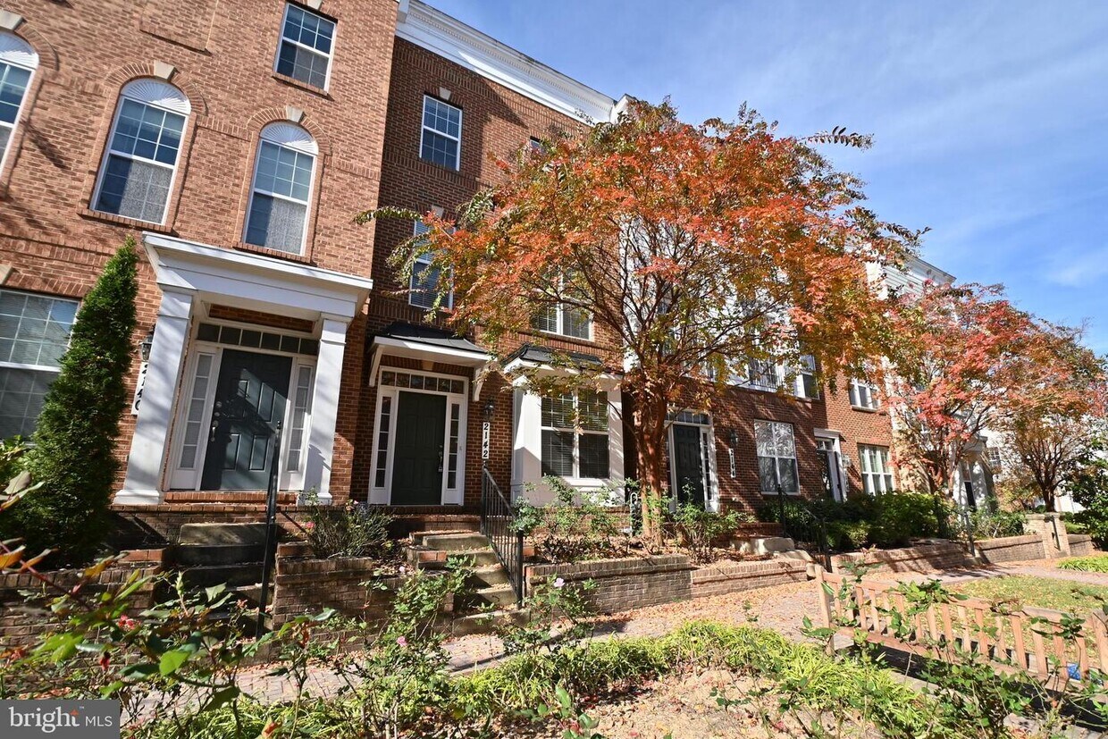 2142 Little Sorrel Way, Silver Spring, MD 20902 Townhouse for Rent in