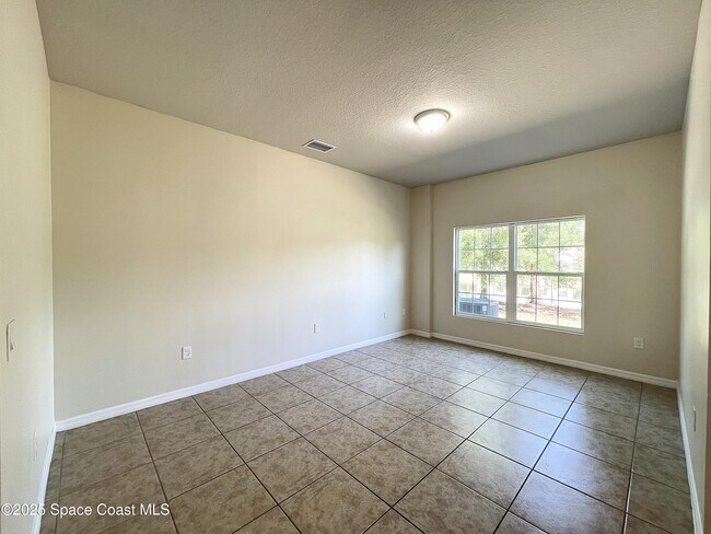 Foto del edificio - 3748 Chambers Ln