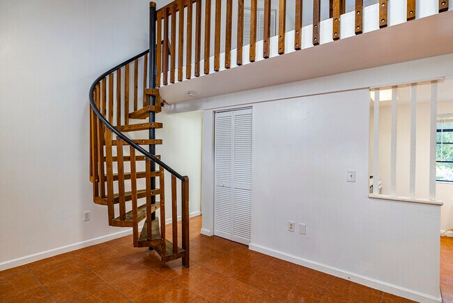 Foto del edificio - 2166 Bradford St