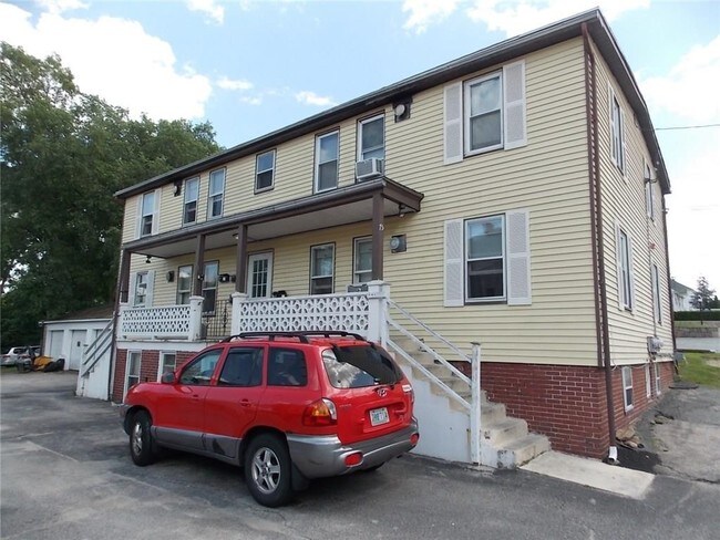 Building Photo - 75 Andrews Ave