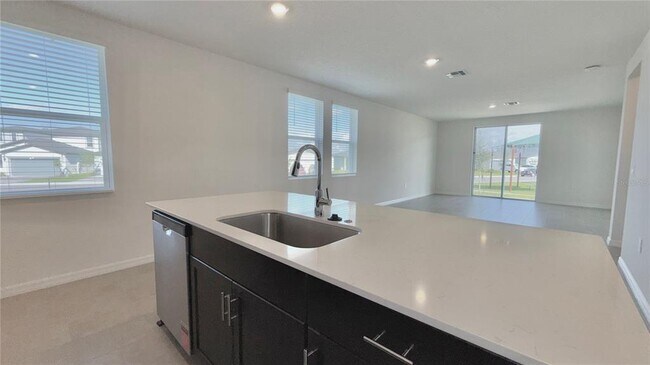 Building Photo - 5117 Native Mile Lp