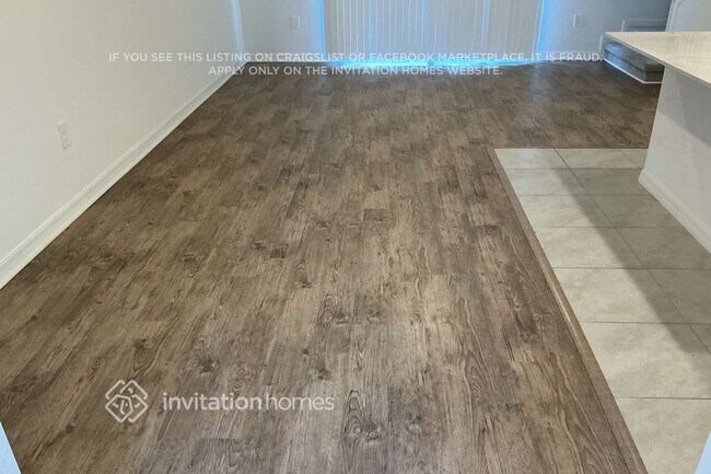 Foto del edificio - 2753 Riverfield Rd