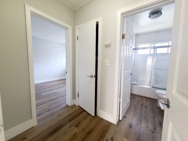 Foto del edificio - 13425 Vanowen St