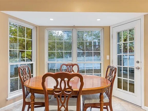 Foto del edificio - 4829 Christoble Dr